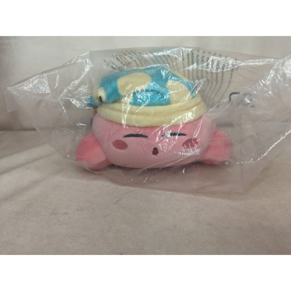 NWT TOMY Club Mocchi-Mocchi  Sleeping Kirby Junior Plush Toy Soft Stuffed Doll